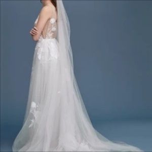 Cathedral length used veil. 144”